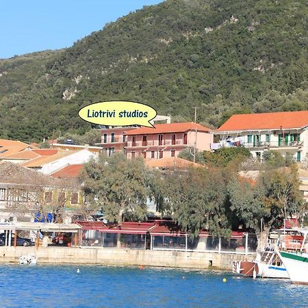 Liotrivi Studios Vaszilikí Kültér fotó